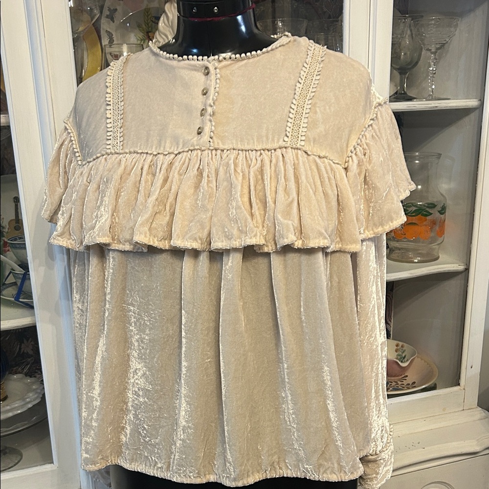 Tia Cibani Women’s Crushed Velvet Top